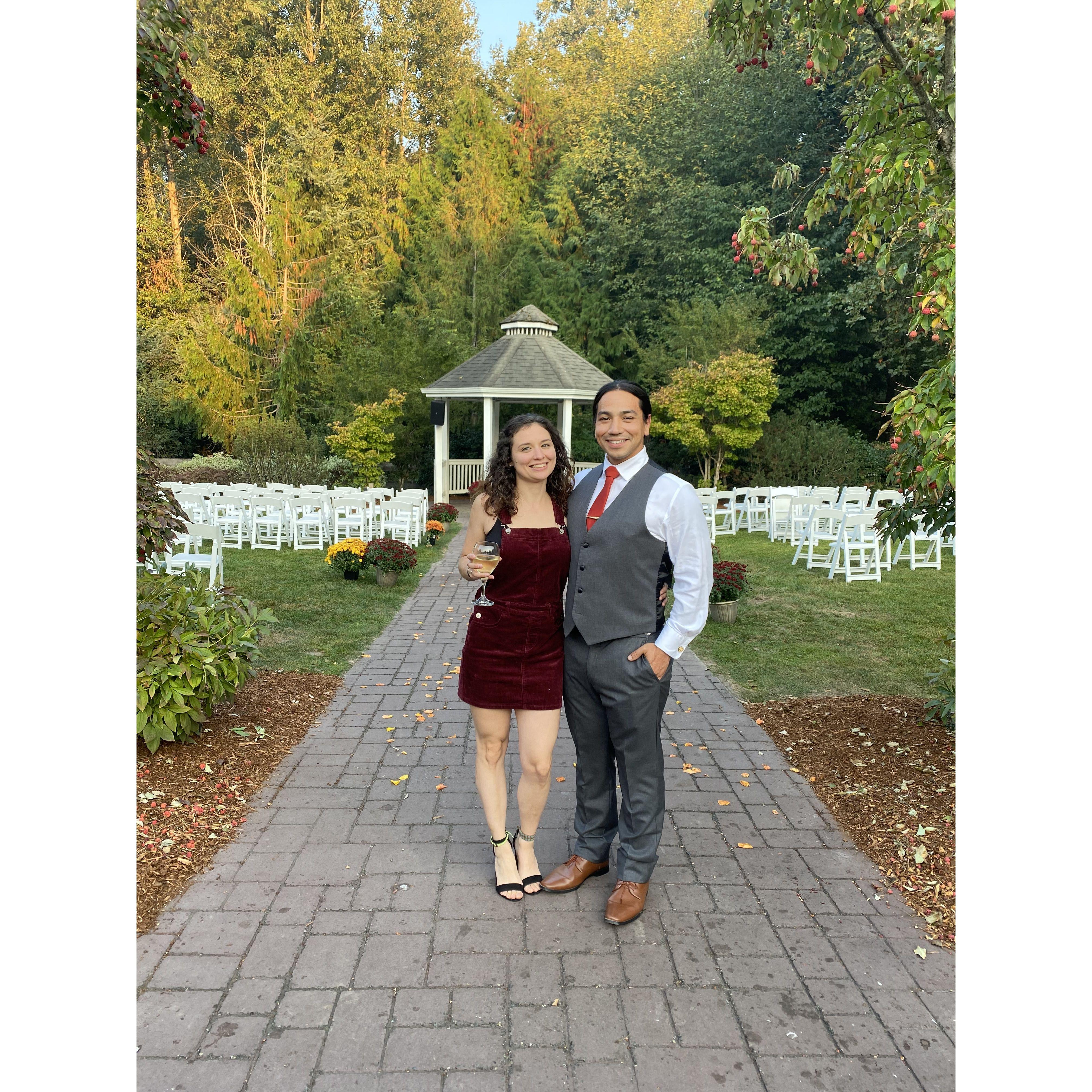 Attending the Marquez-Antrim wedding in Issaquah, Wa. Emmanuel had the honor of serving as a groomsman to his dear friend Zachary. 