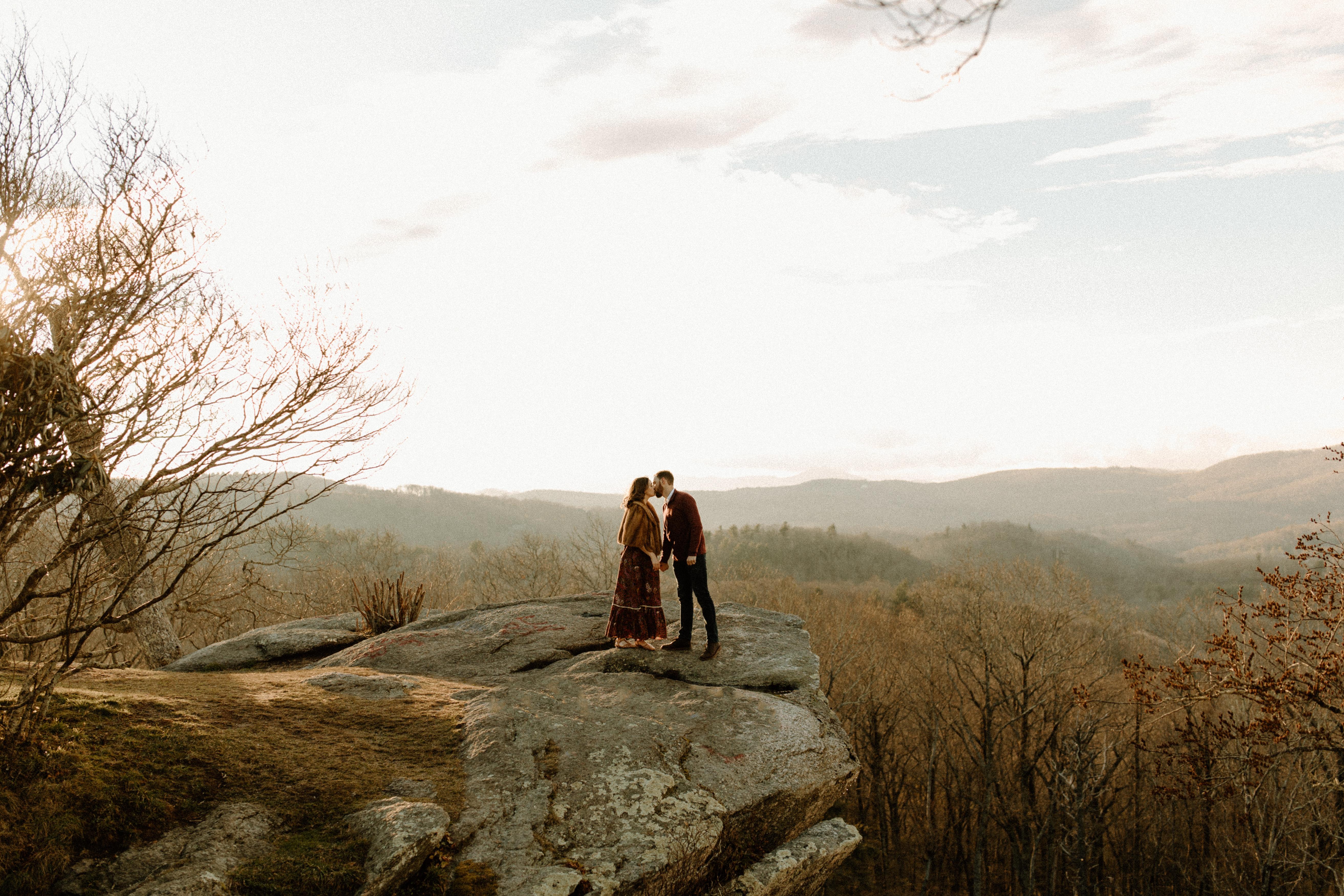 The Wedding Website of Kaitlyn Burgess and Brett Barnard