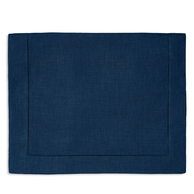 SFERRA Festival Table Runner, 15" x 90"