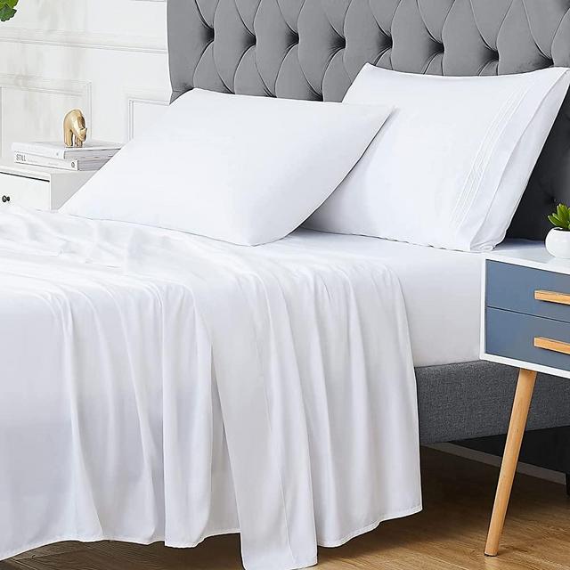 CAROMIO 100% Bamboo Sheets Set California King, Cooling Bed Sheets Deep Pocket, Soft as Silk and Breathable, 4 Piece 1 Fitted Sheet with 16 Inches, 1 Flat Sheet, 2 Pillowcases（White, California King）