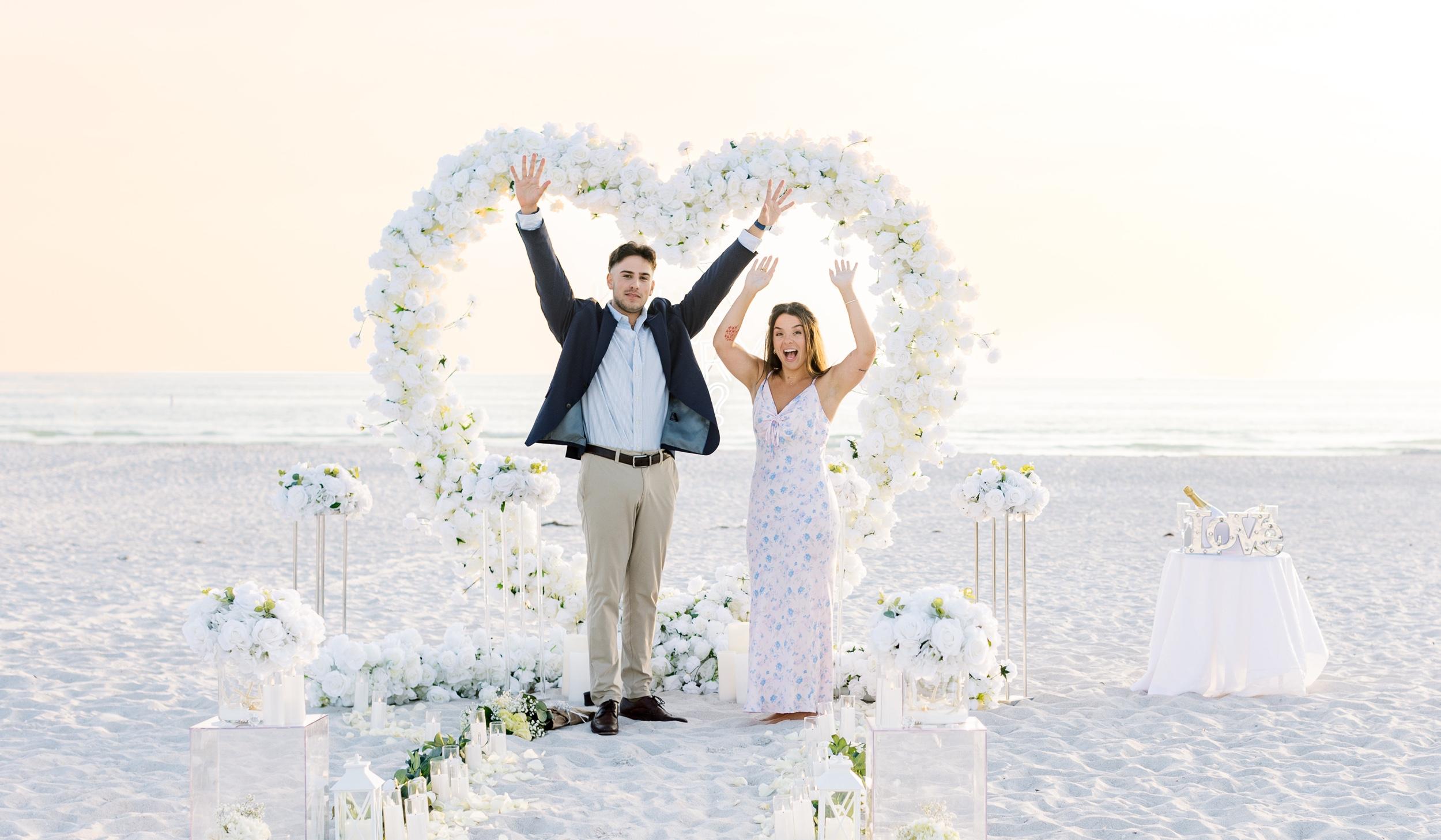 The Wedding Website of Amelia Lezcano and Cameron Hunter