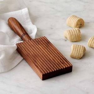 Williams Sonoma Walnut Gnocchi Roller