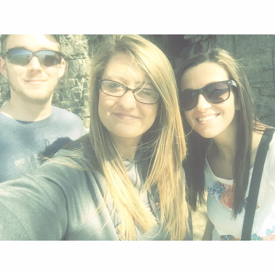 Road trip stop in Cave-in-Rock, IL to see Jess!
2016
