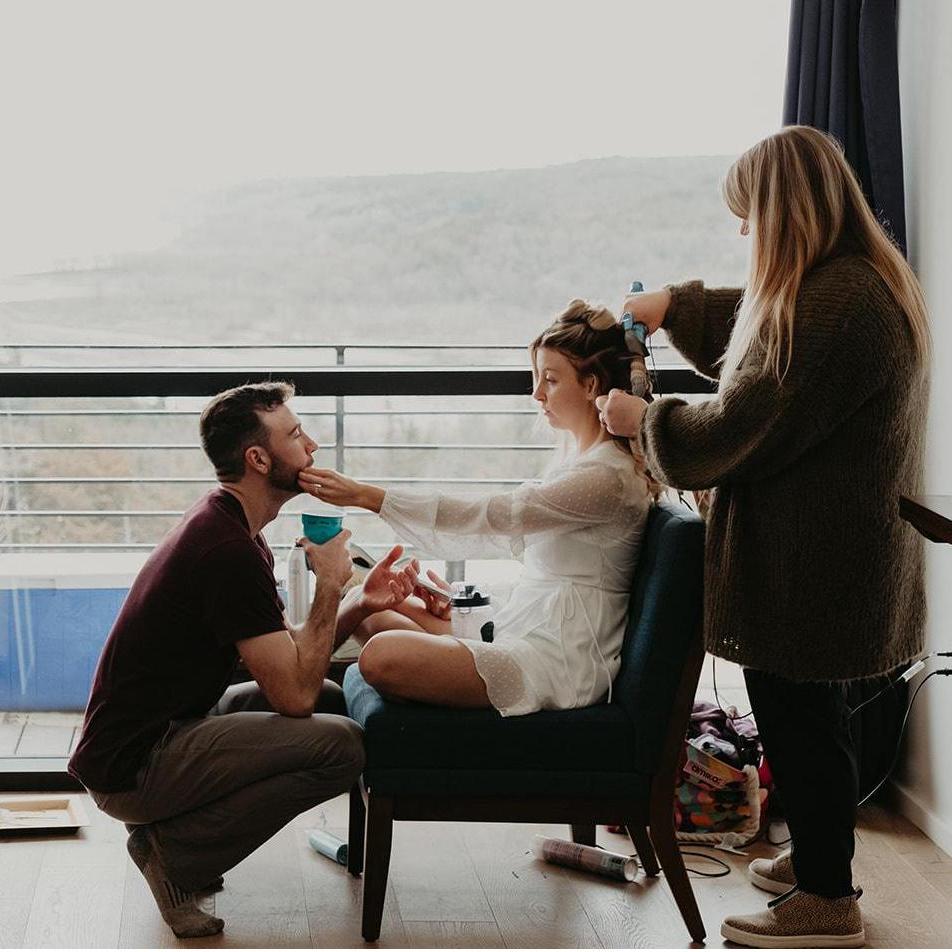 the morning of the wedding
