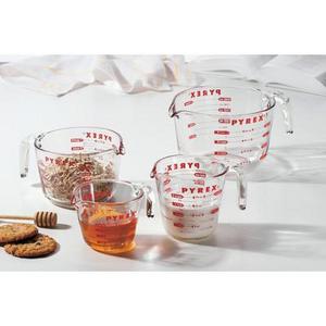 Pyrex - 4 Piece Prepware Measuring Cup Set