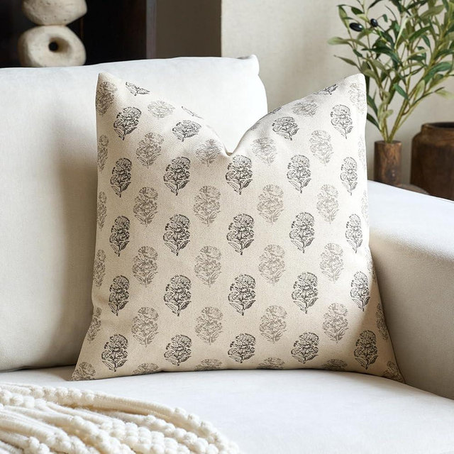FIOUOVO Floral Throw Pillow Covers 20x20 Pillow Cover Vintage Accent Block Print Decorative Cushion Covers Farmhouse Home Décor for Sofa Couch Living Room Bedroom, 1PC, Light Taupe