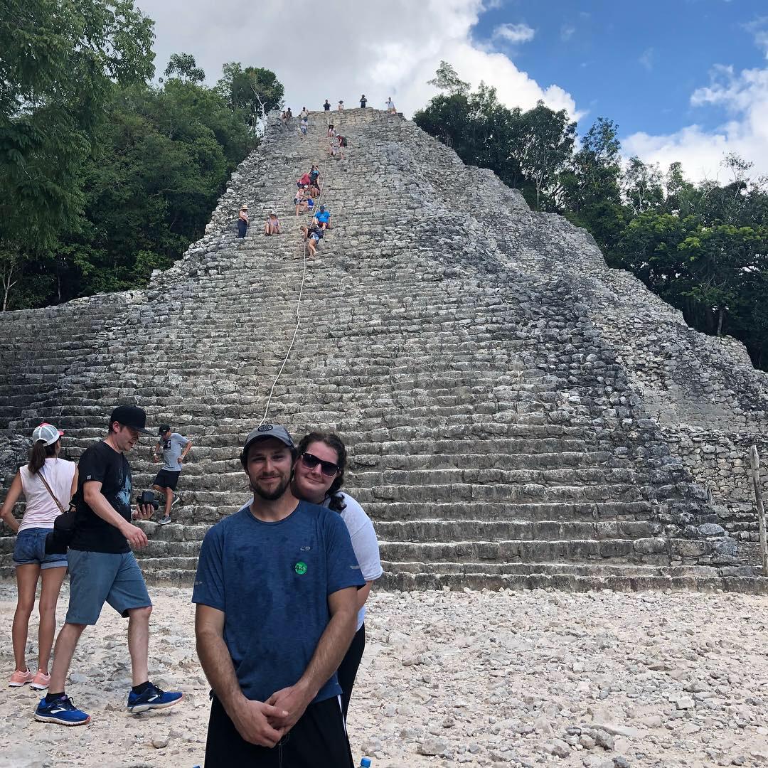 November 28, 2018 we climbed Nohcho Miu, the main pyramids of the Coba ruins!