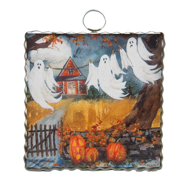 The Roundtop Collection Mini Gallery Flying Ghost