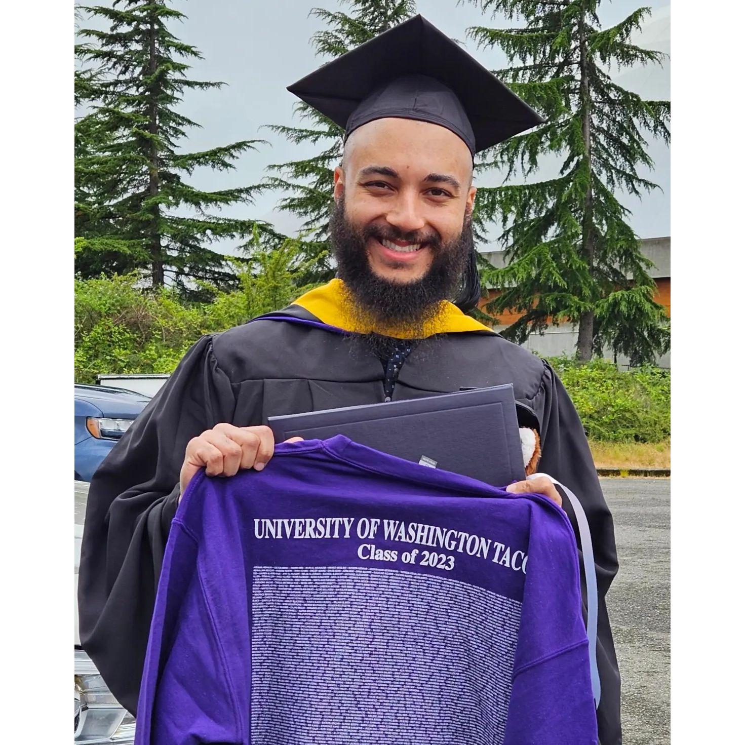 MSGT grad from UW 2023