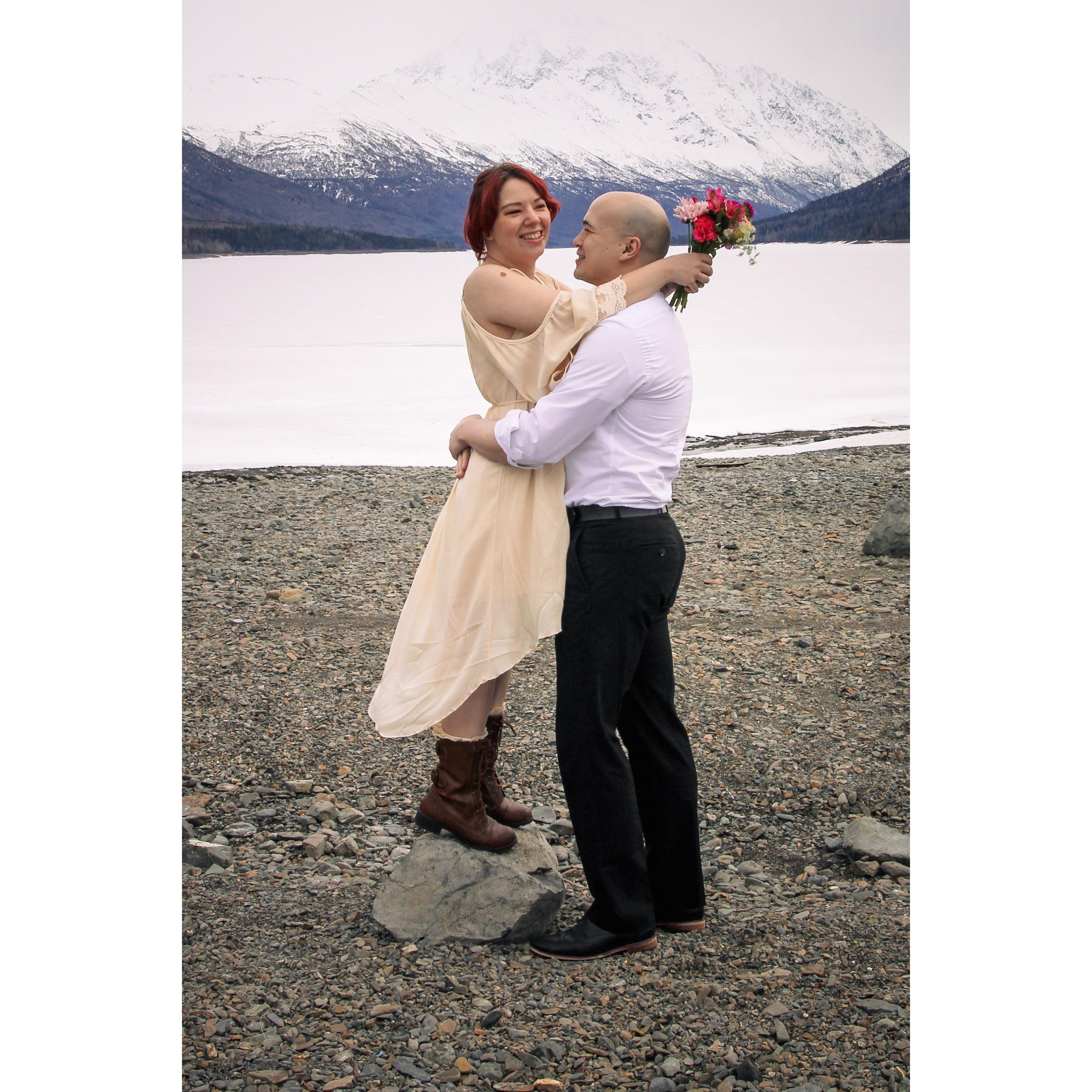 Many thanks to Frankie's sister, Kristina, for the elopement photos ♥ We love you!