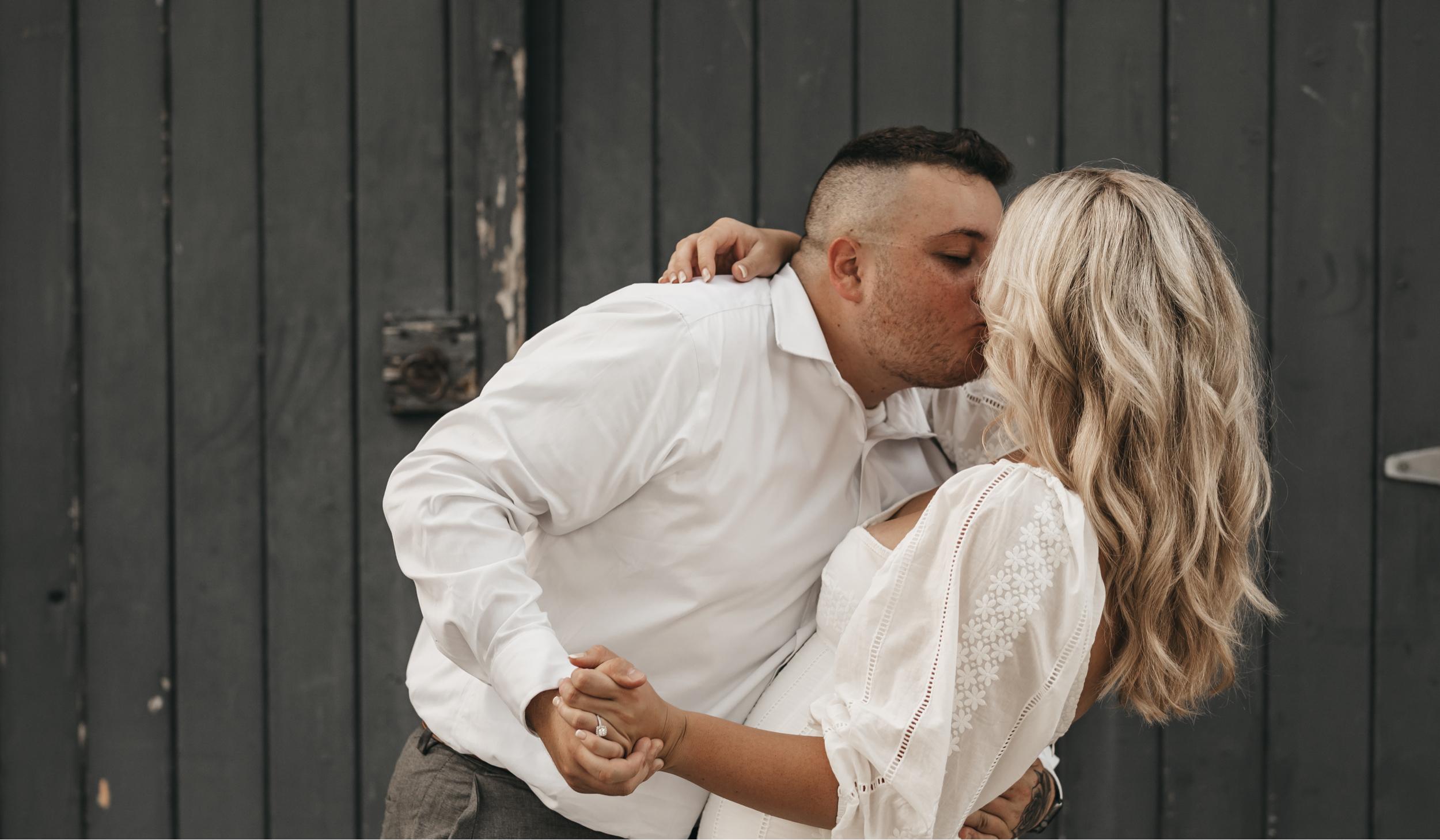 The Wedding Website of Victoria Simons and Ryan Poligni