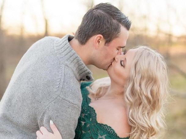 The Wedding Website of Aarika Sutton and Kenneth Davis
