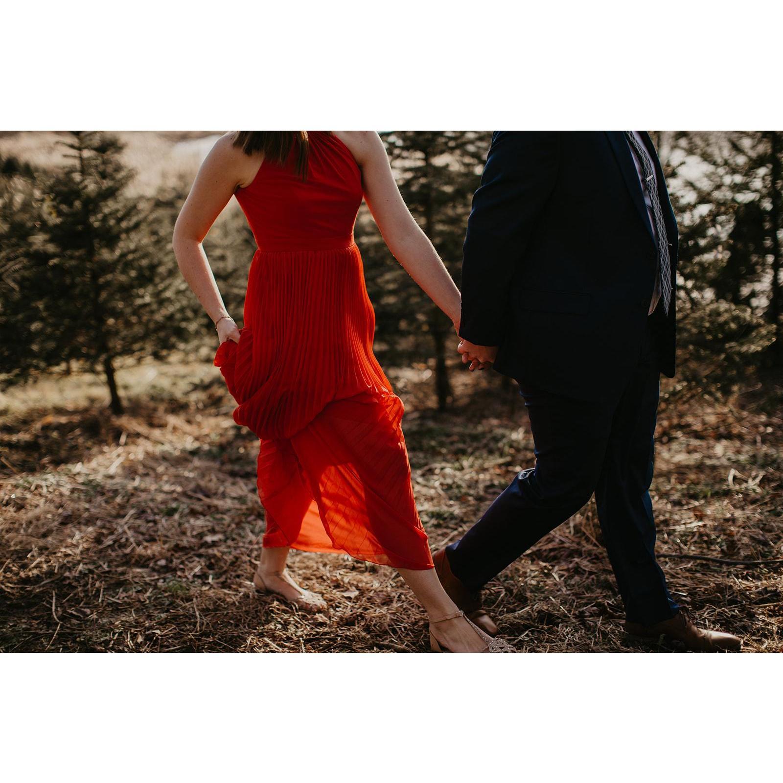 Engagement Photos, Shawnee Trail Tree Farm | Victoria Photos, December 2019