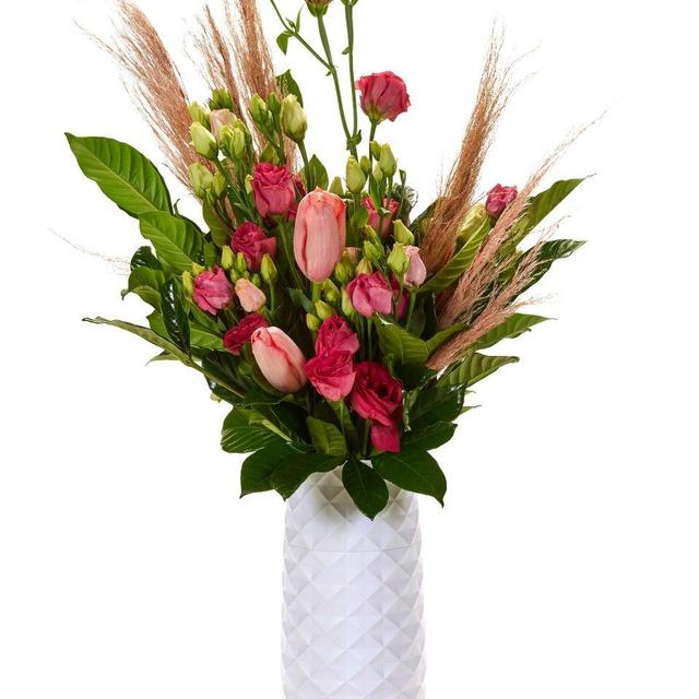The Amaranth Vase - 10" Smarter Vase for Floral Care in White Diamond