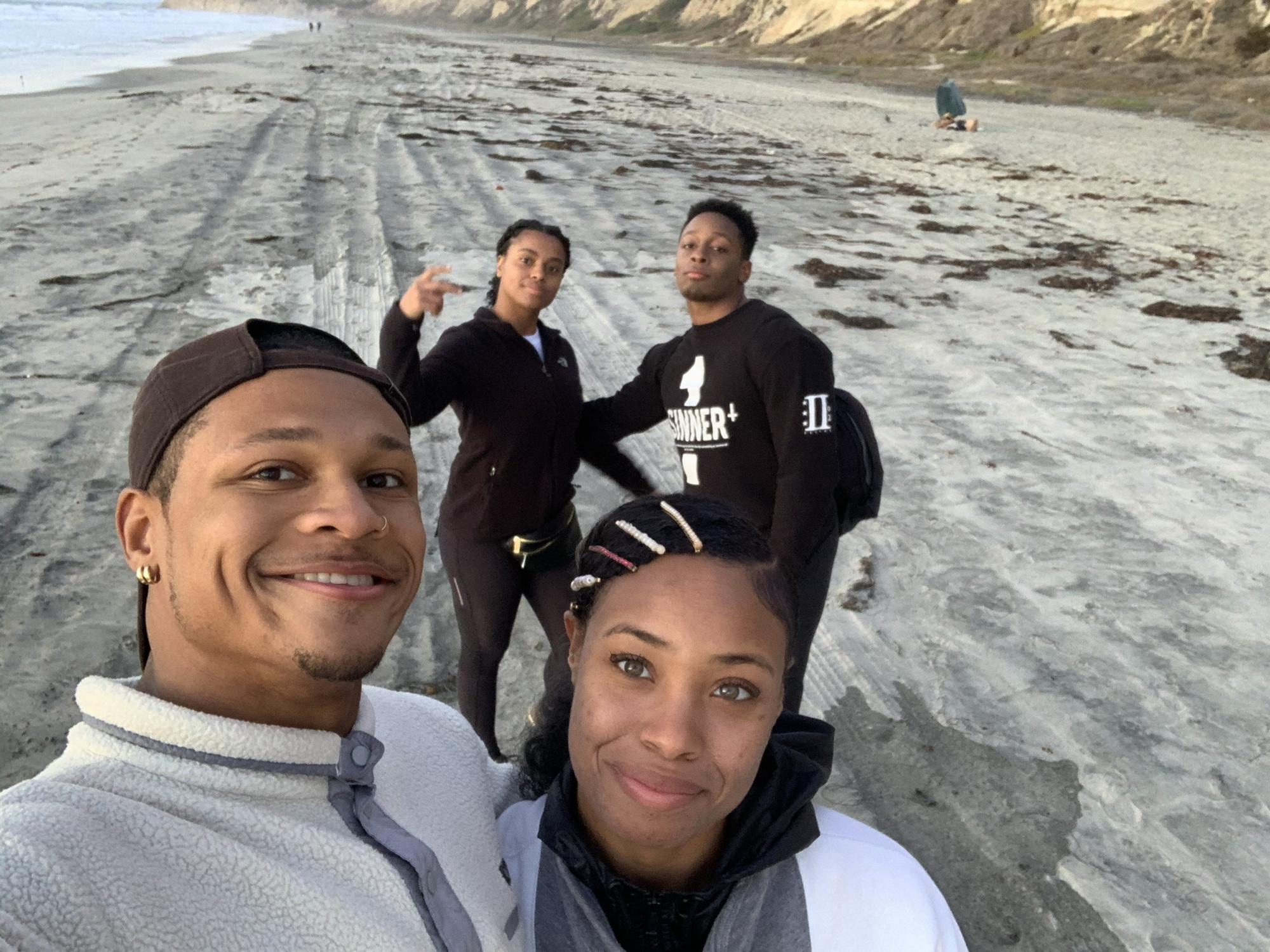 Visit to see Courtney Mia’s sister and her bf (fiancé) Corey