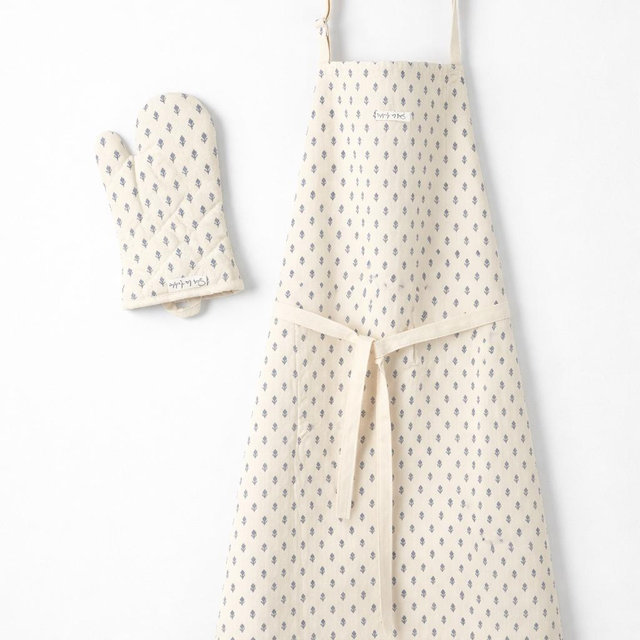 Sur La Table Tulip Apron & Oven Mitts