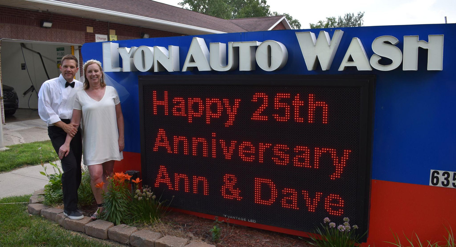 The Wedding Website of Ann Lama and Dave Lama