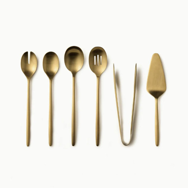 Serving Essentials Set