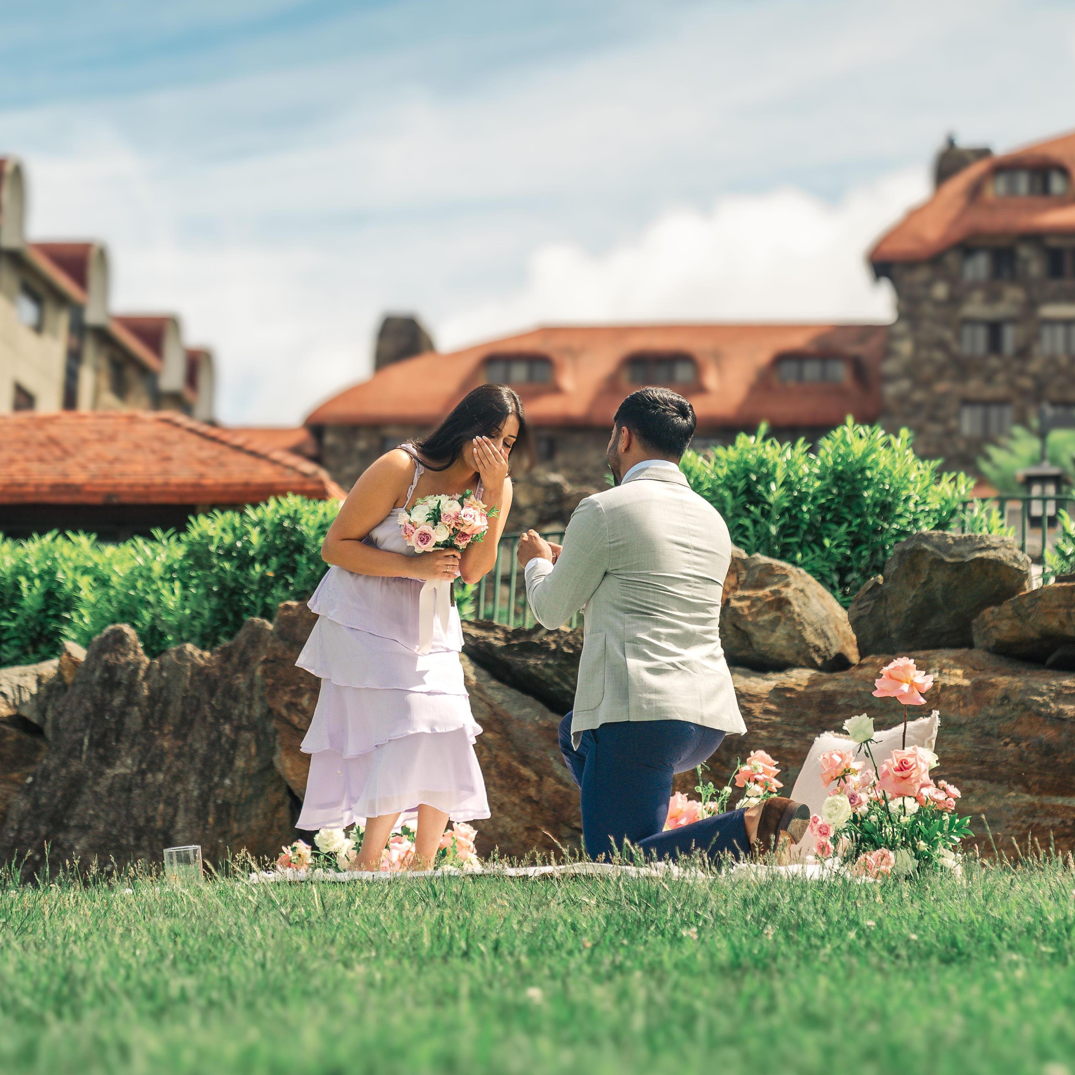 Naishal surprised Nisha by popping the question at the Omni Grove resort in Asheville, NC! It was a memorable day full of celebrating with family and friends