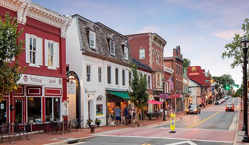 The Wedding Website of Taylor Reid Gladstone and Hunter Terrence Colin Goman