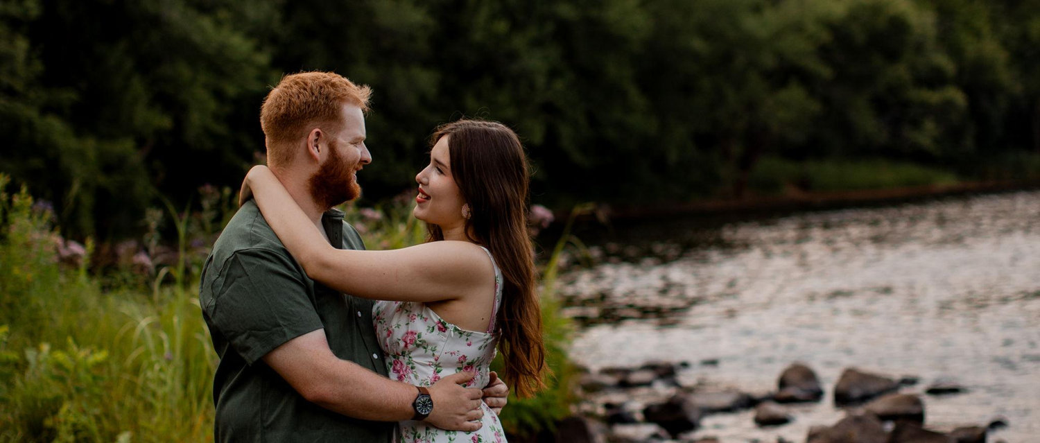 The Wedding Website of Shawnee Phernetton and Austin Tinman
