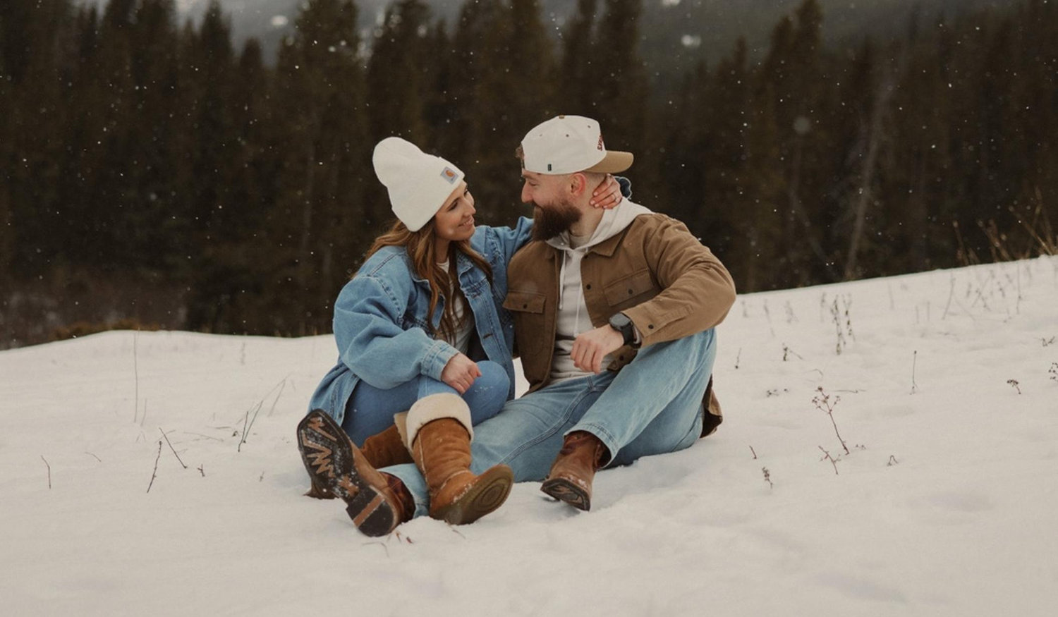 The Wedding Website of Carly Clarke and Bradley Collier