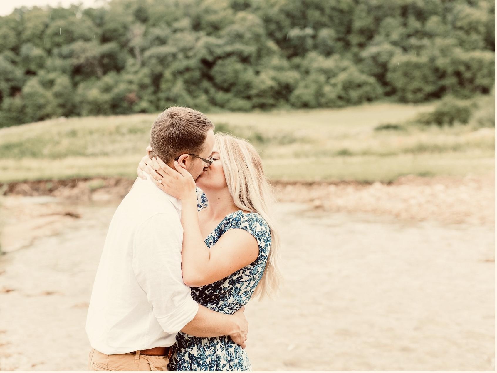 The Wedding Website of Robin Rochleau and Evan Landis