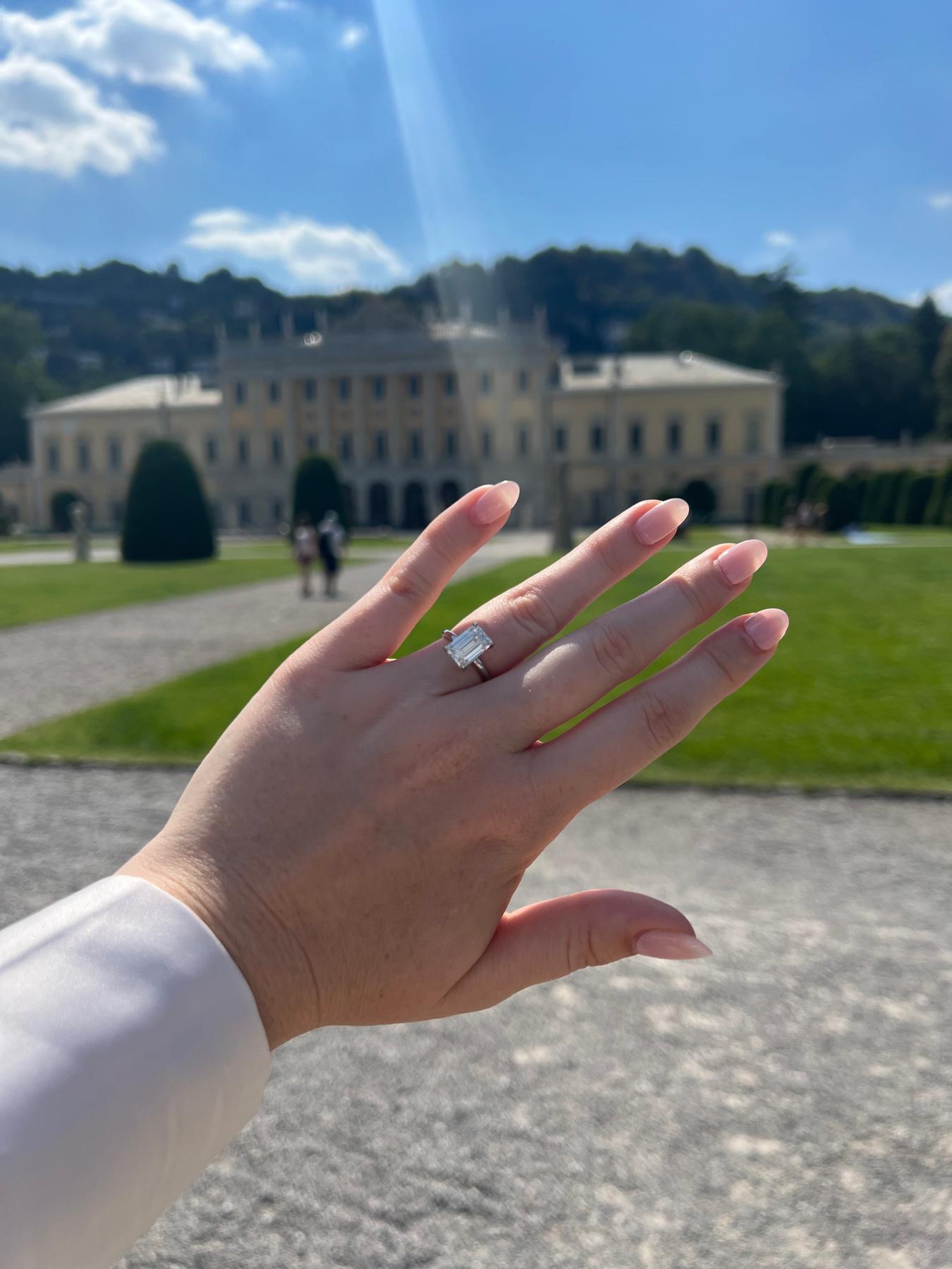 In front of Villa Olmo right after the big question
