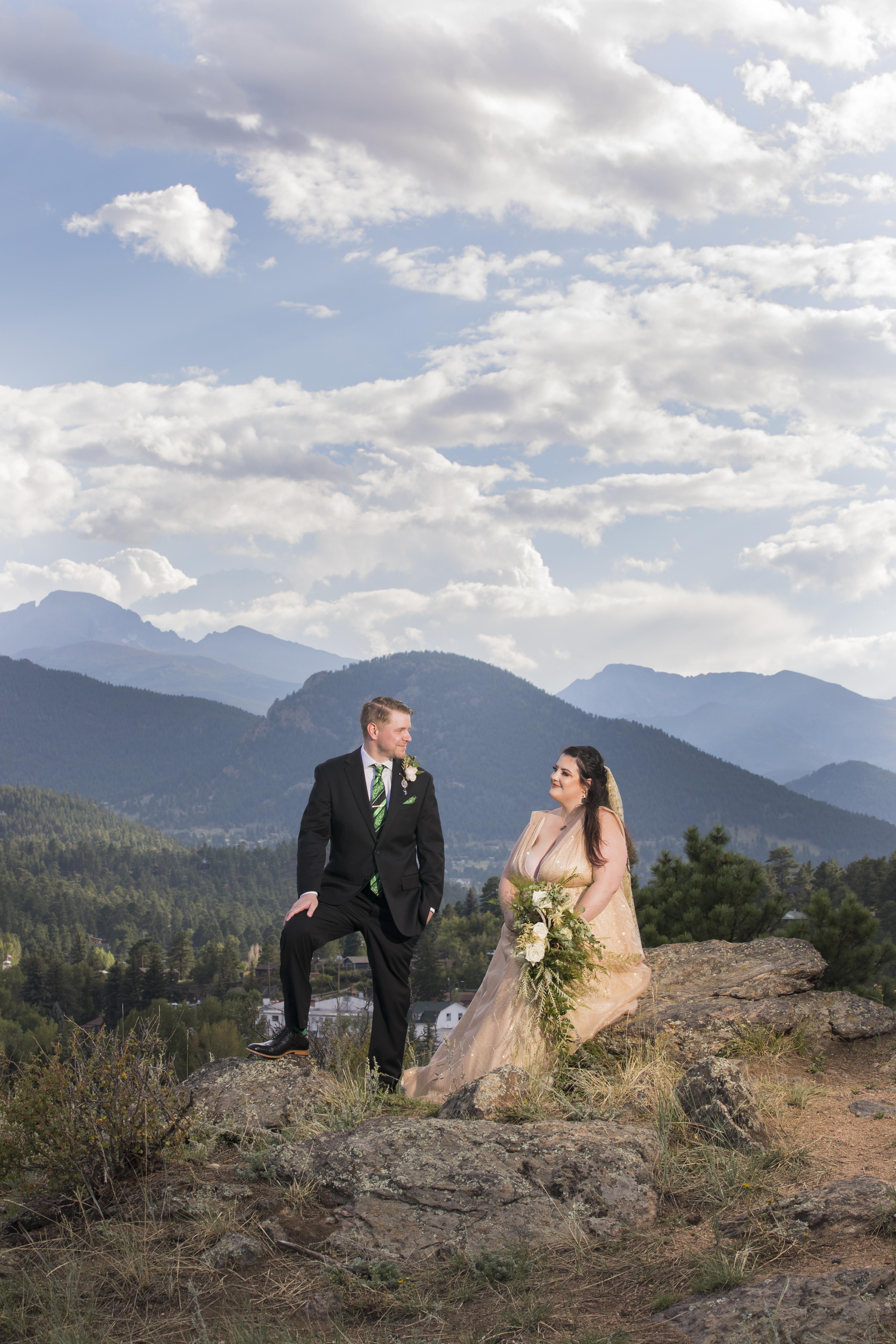 The Wedding Website of Alyssa Jones and Joel Francki