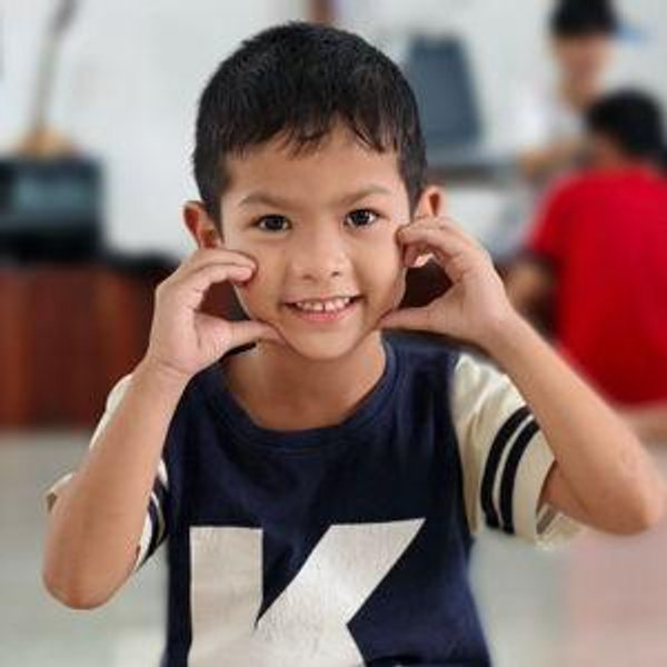 Donate To At-Risk Kids & Youth in Phitsanulok