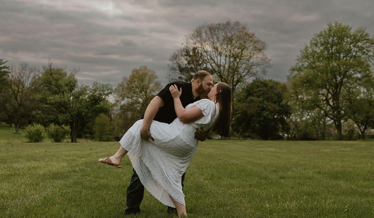 The Wedding Website of Breanne Bentz and Rhett Dingeldein