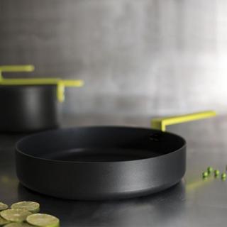 Hook Fry Pan
