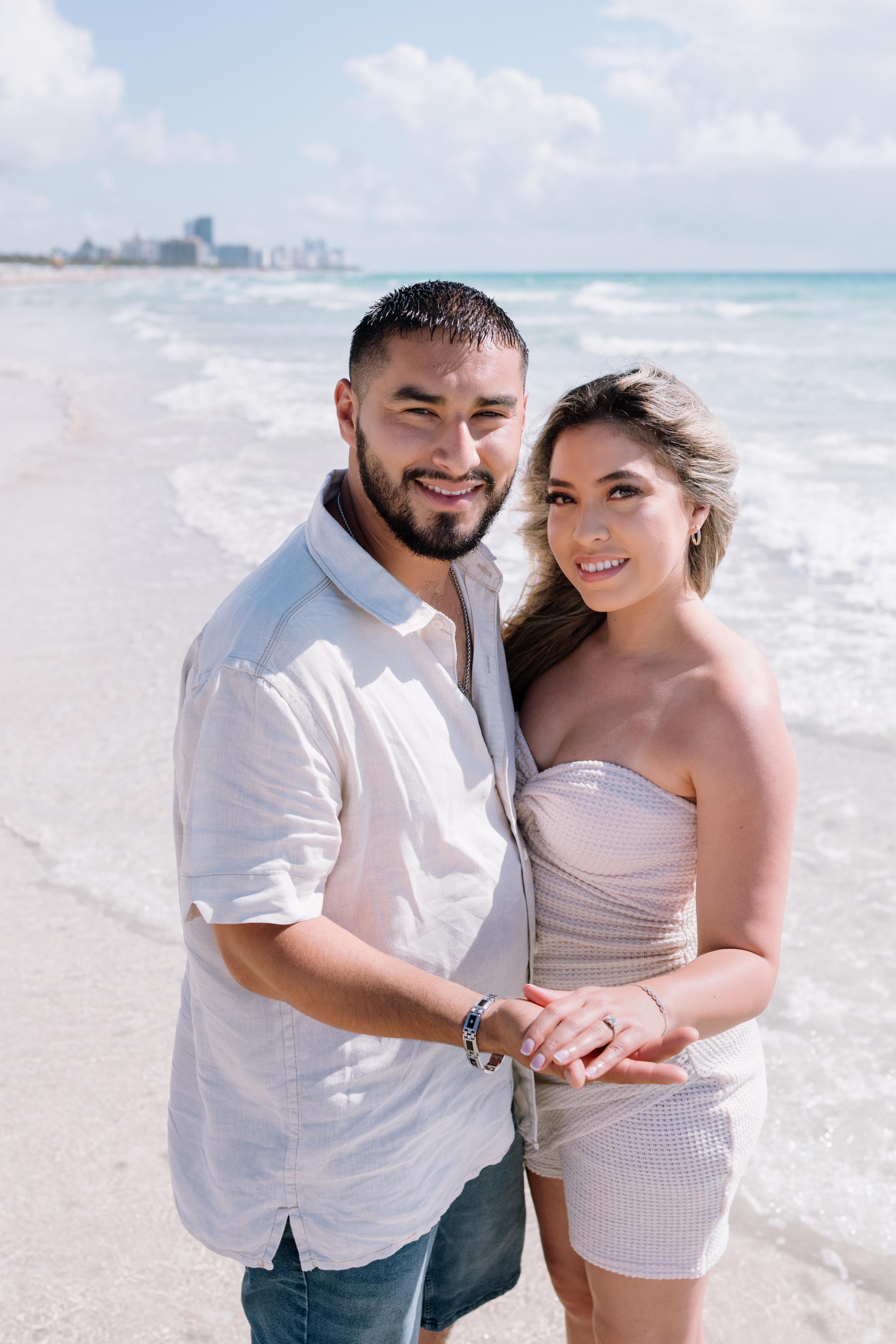 The Wedding Website of Alejandra Castellanos and Eric Fernandez