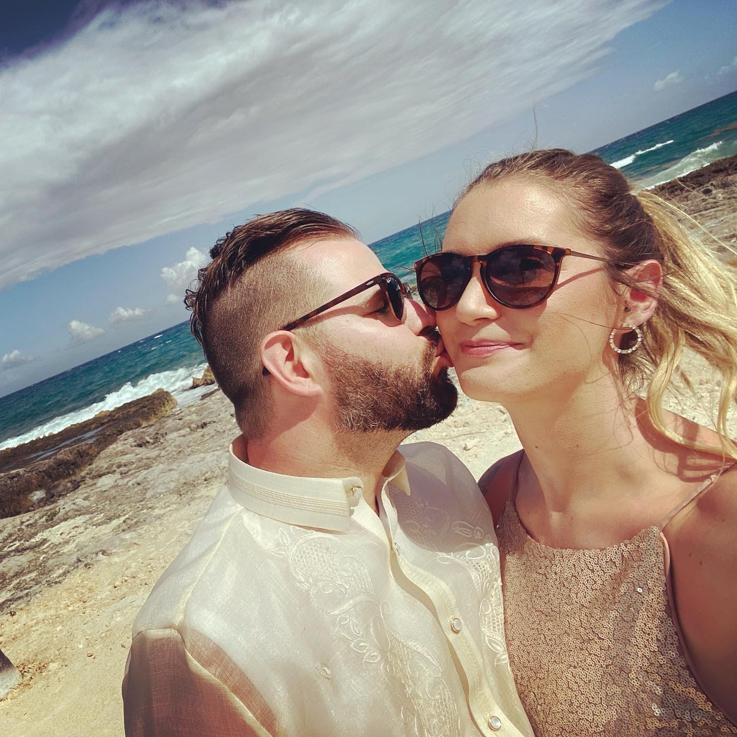 The Wedding Website of Liana Skibbie and Anthony Pingel