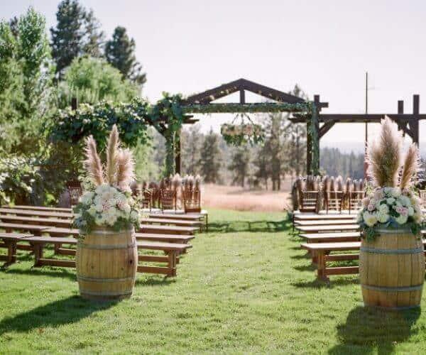 The Wedding Website of Jared Ewing and Vanessza Sebok