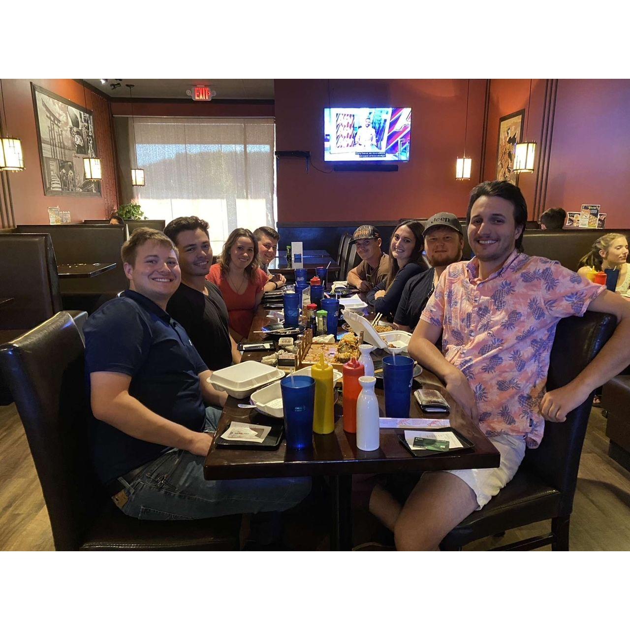 Only an hour before Noah proposed and everyone except Hannah knew!