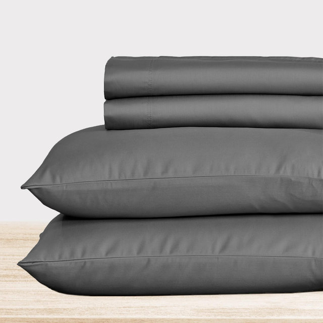 5-Star Luxury Sheet Set | 600 Thread Count 100% Cotton Sateen | Soft & Crisp Bed Sheets with Deep Pockets by California Design Den - Dark Gray, Queen