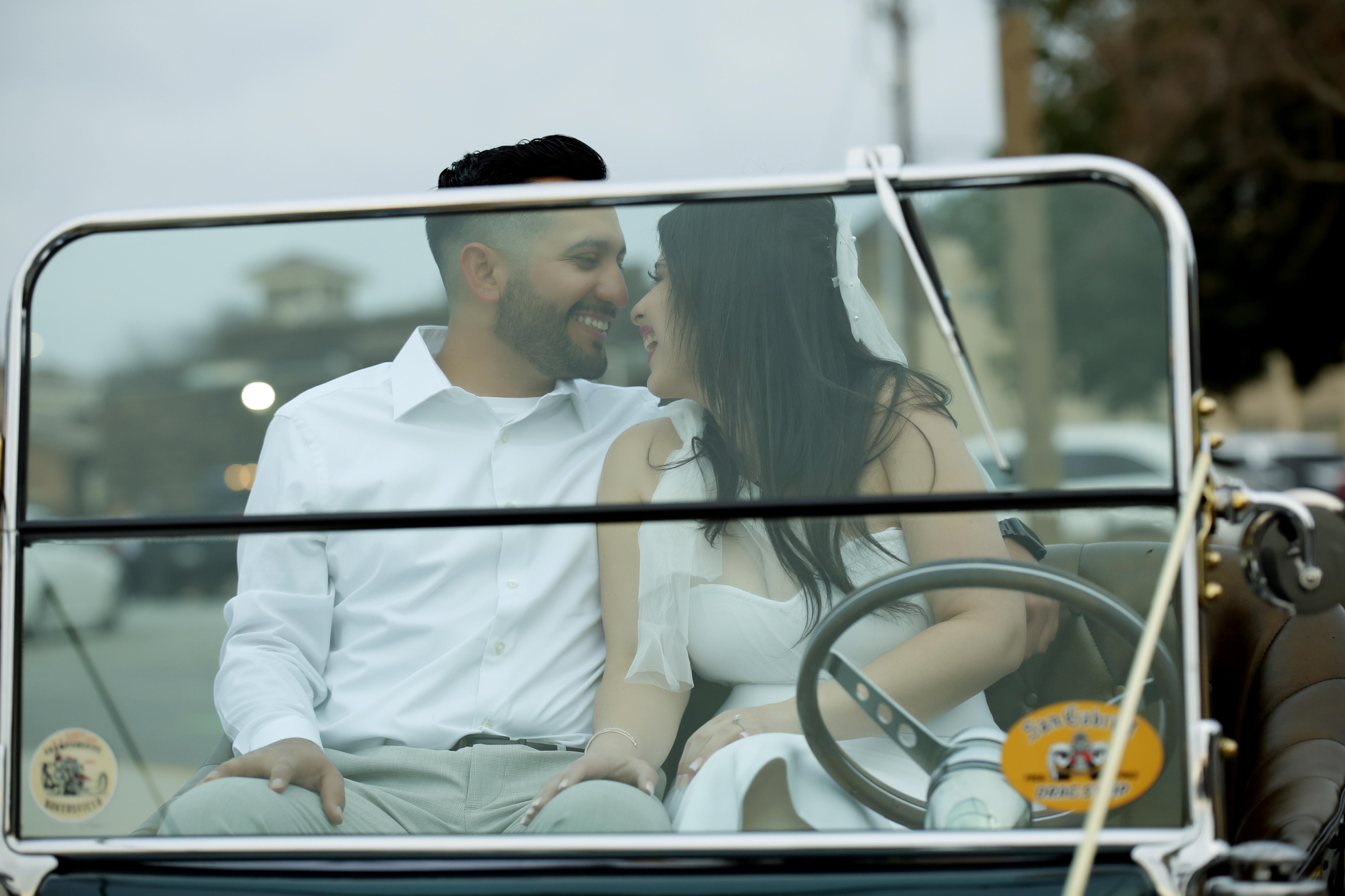 The Wedding Website of Tania Castillo and Miguel Padilla