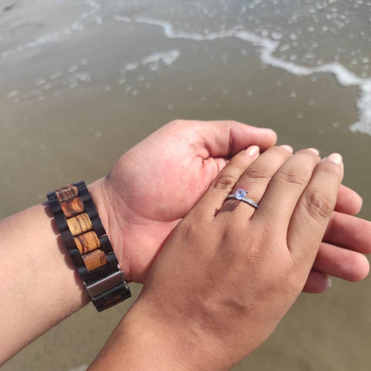 Prometimos amor, lealtad y muchos abrazos sin motivo. 🥰