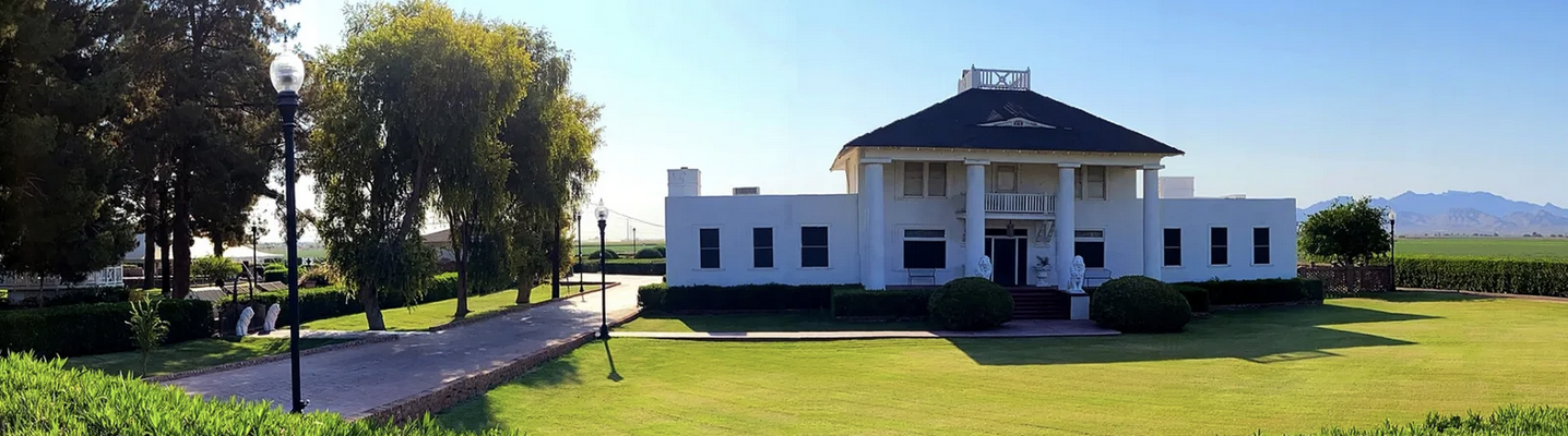 The Wedding Website of Chris Calzada and Jennifer Fleming