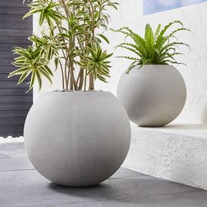 Sphere Light Gray Planters