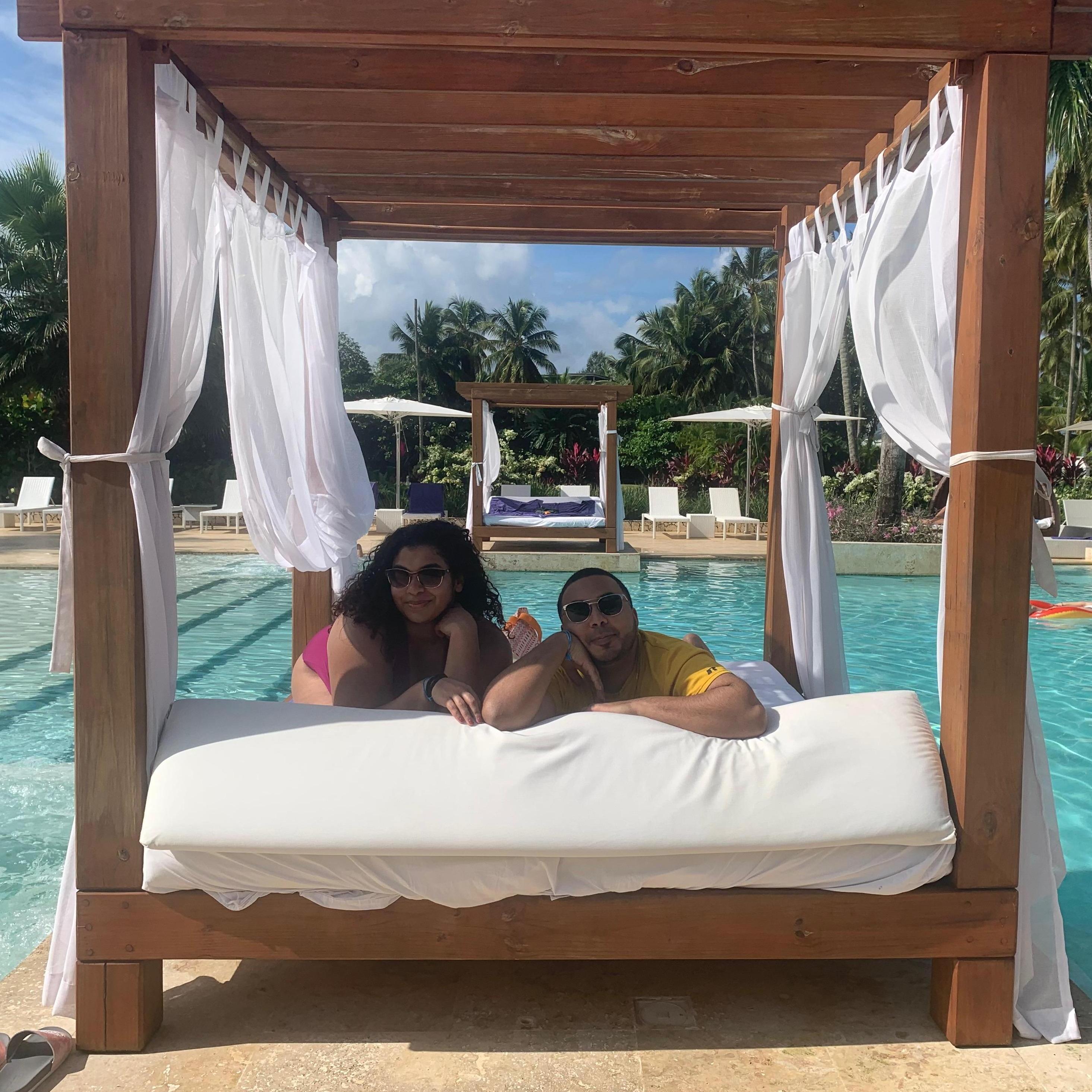 Enjoying some Sun together :)