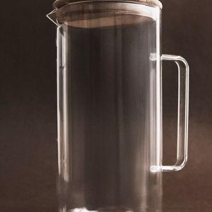 BOROSILICATE GLASS PITCHER WITH LID