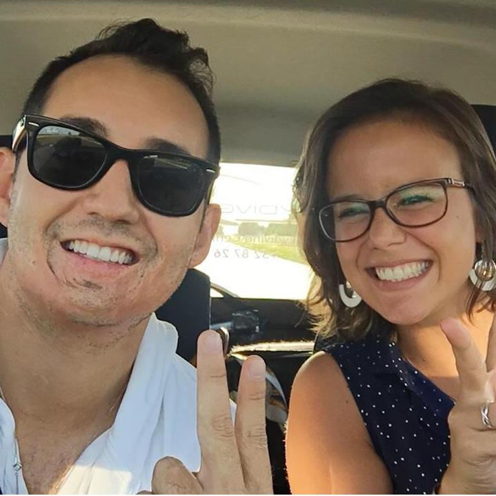 Luis' first visit to Belgium and our smiles a few moments after seeing each other again after several weeks.
Aeroports CDG (Paris), August 2016