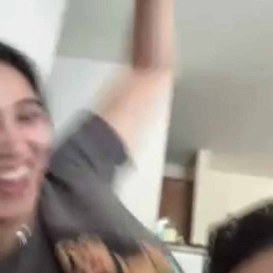 Nadeska's reaction, one of the bridesmaids!