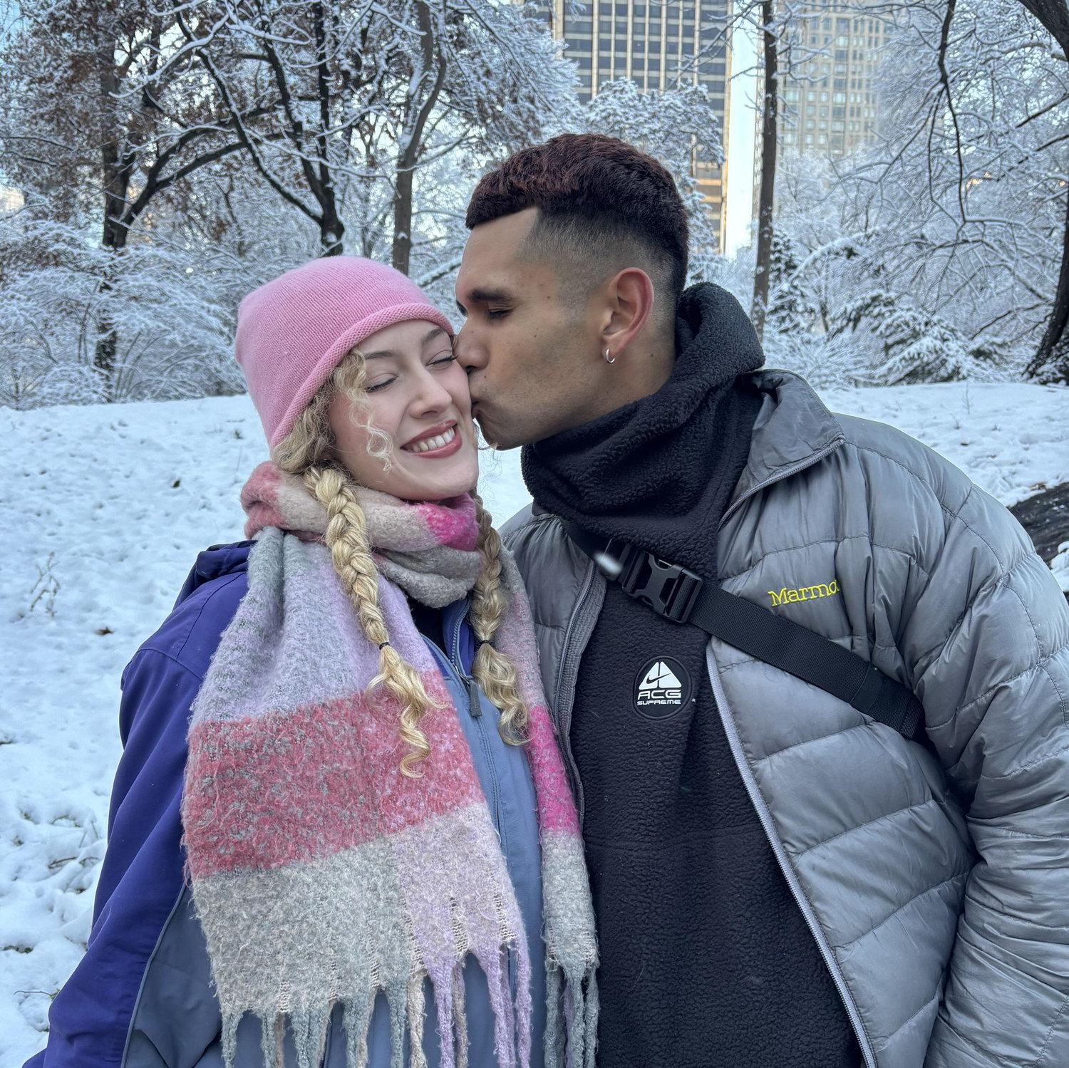 A special snow day at Central Park in New York / Un día especial de nieve en Central Park, Nueva York (2025)