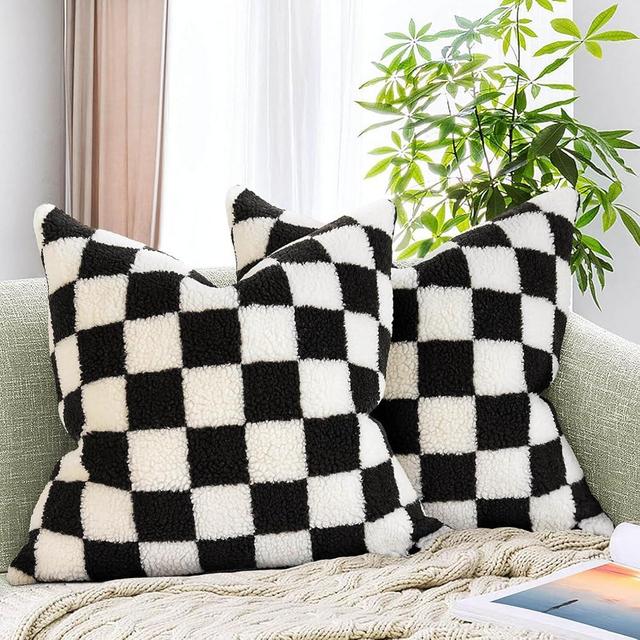 AmHoo Pack of 2 Decorative Throw Pillow Covers Checkerboard Luxury Super Soft Faux Fur Wool Set Case Cushion for Couch Sofa Bedroom 24 x 24-Inch Black