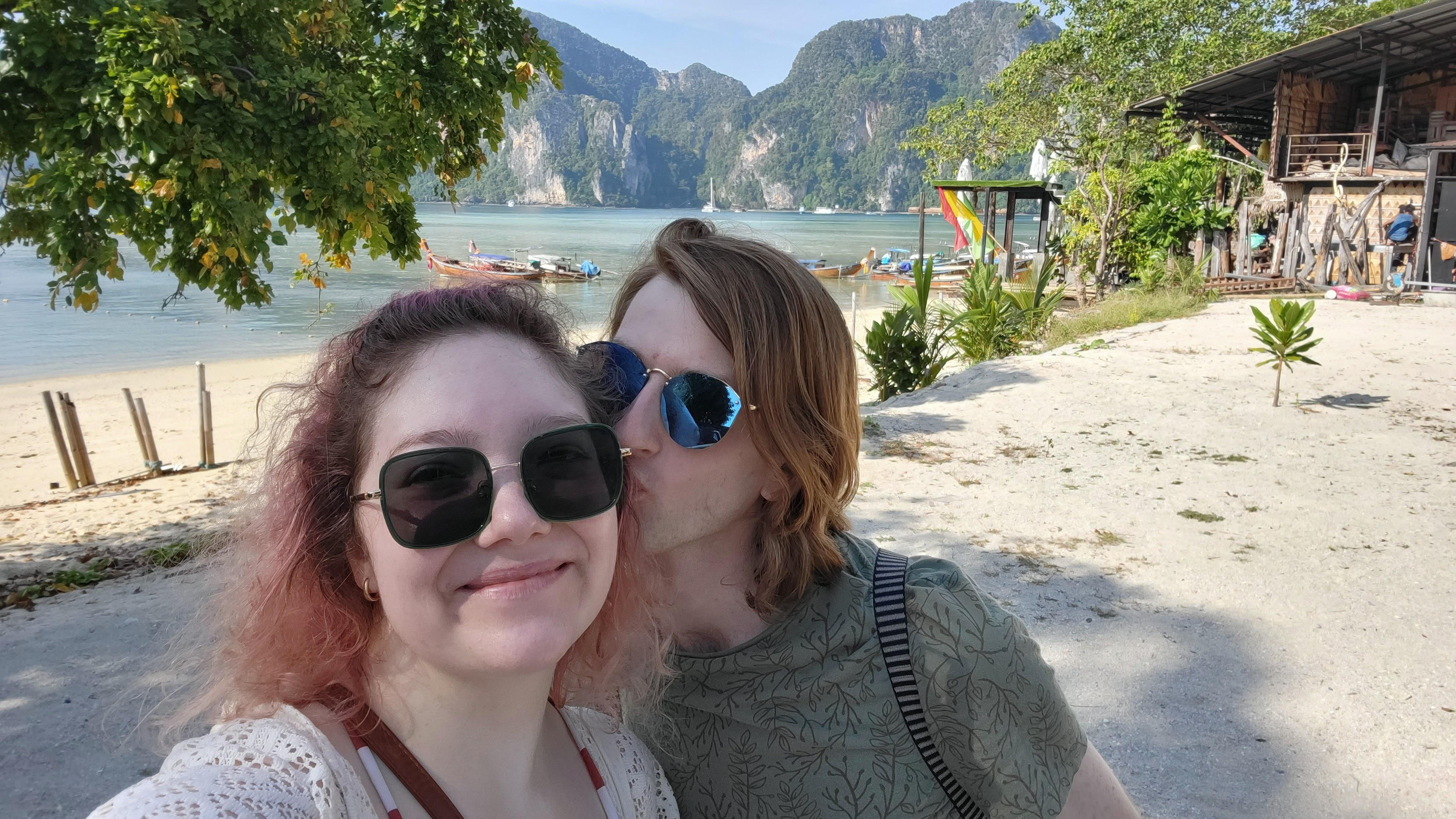 b8ae93df-a062-4e2a-89c9-fcb89d67b99e