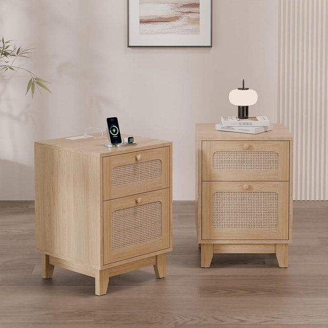 Modern Rattan Nightstand Set of 2, Wicker Rattan Stand with Drawer and Charge Station, Wooden Bedside Table for Small Spaces, Natural Wood Side Table for Bedroom (with Charging Station, 2)