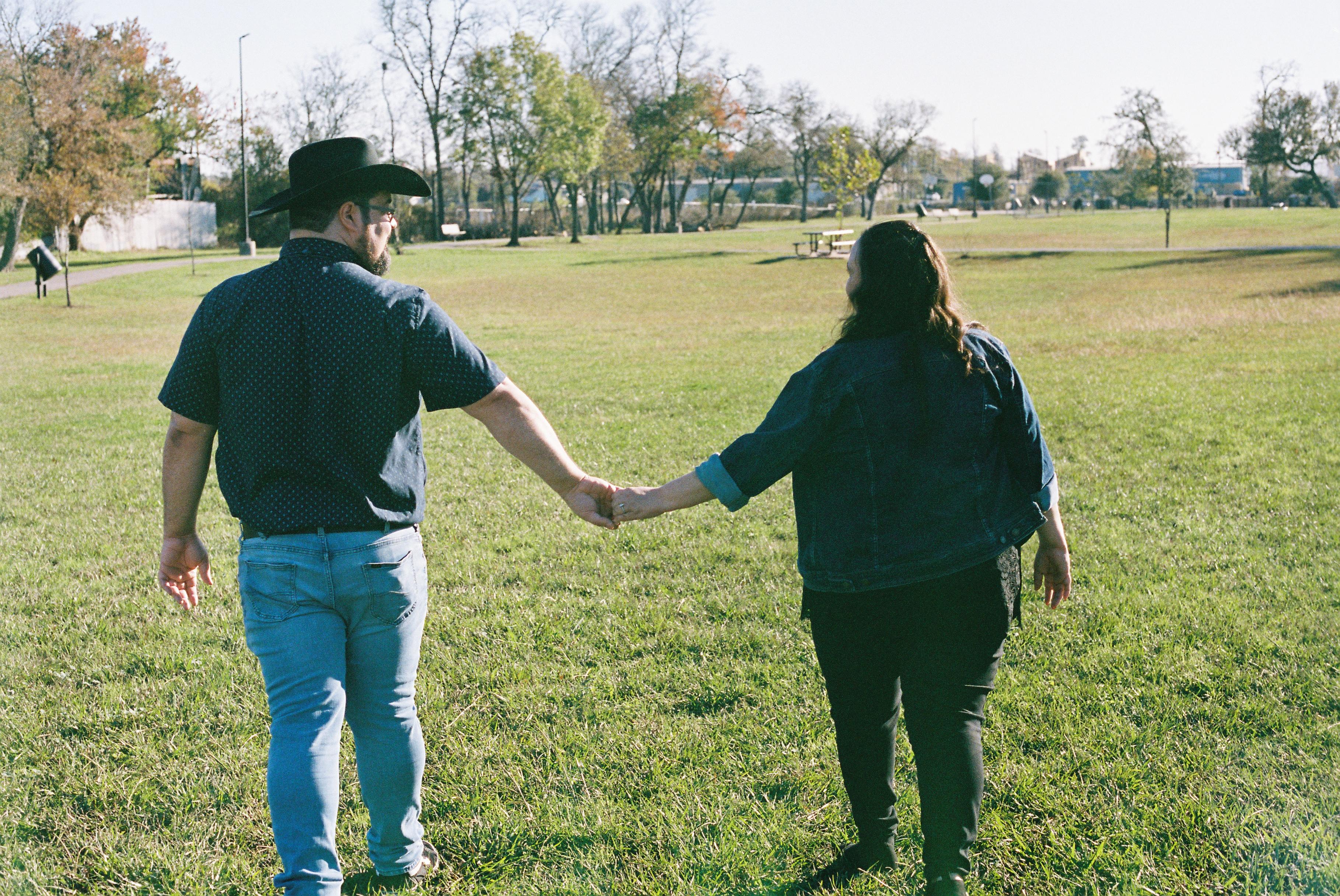 The Wedding Website of Angela Mota and Timothy Holmes